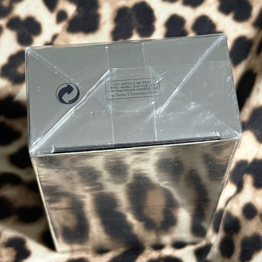 Christian Dior Golden Dior Luminizing Makeup Jewel 156 Lamé Pink 🎀 🩷 Sealed ✨ - Picture 4 of 4